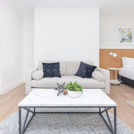 Large Stylish Studio Apartment In El Portal #3 Miami Zewnętrze zdjęcie