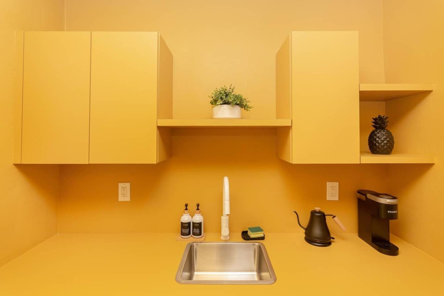 Large Stylish Studio Apartment In El Portal #3 Miami Zewnętrze zdjęcie